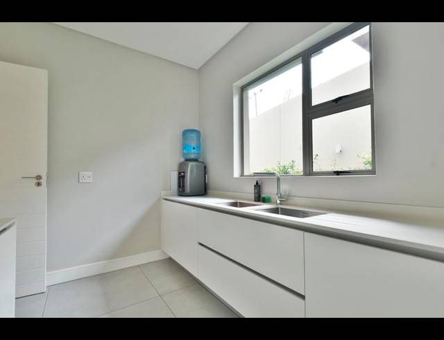 4 BEDROOM HOUSE FOR SALE IN MORNINGSIDE